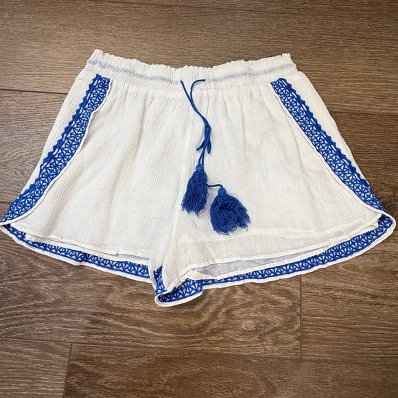 Vitamin A x Revolve Capri Embroidered Pull-On Shorts, Small, Summer, Swim, Boho - Picture 1 of 13